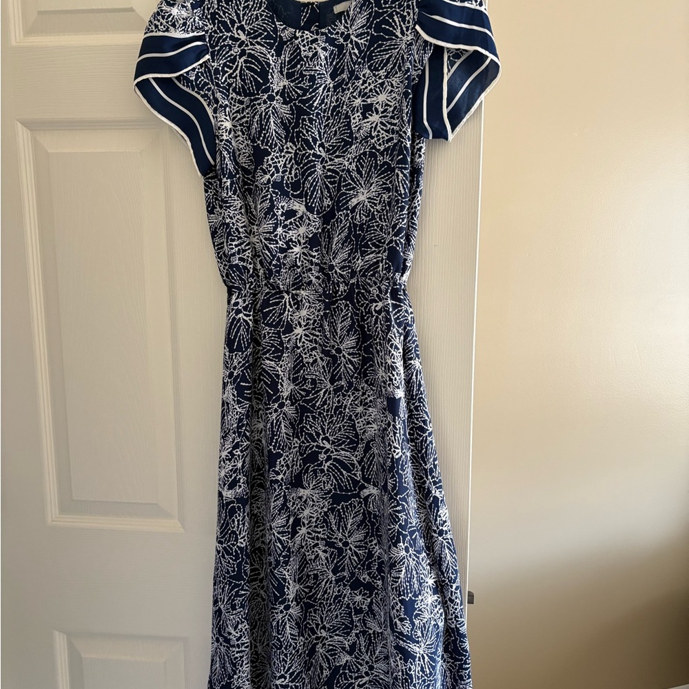 H&M Elegant Navy and White Floral Dress